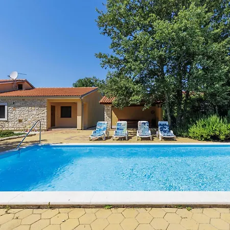 בית נופש Erminia By Interhome Svetvinčenat