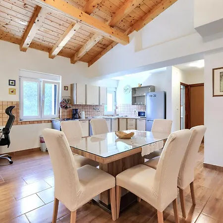 Hébergement de vacances Erminia By Interhome