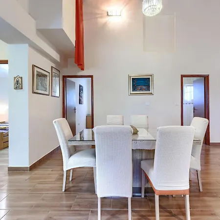 Erminia By Interhome Hébergement de vacances Svetvinčenat